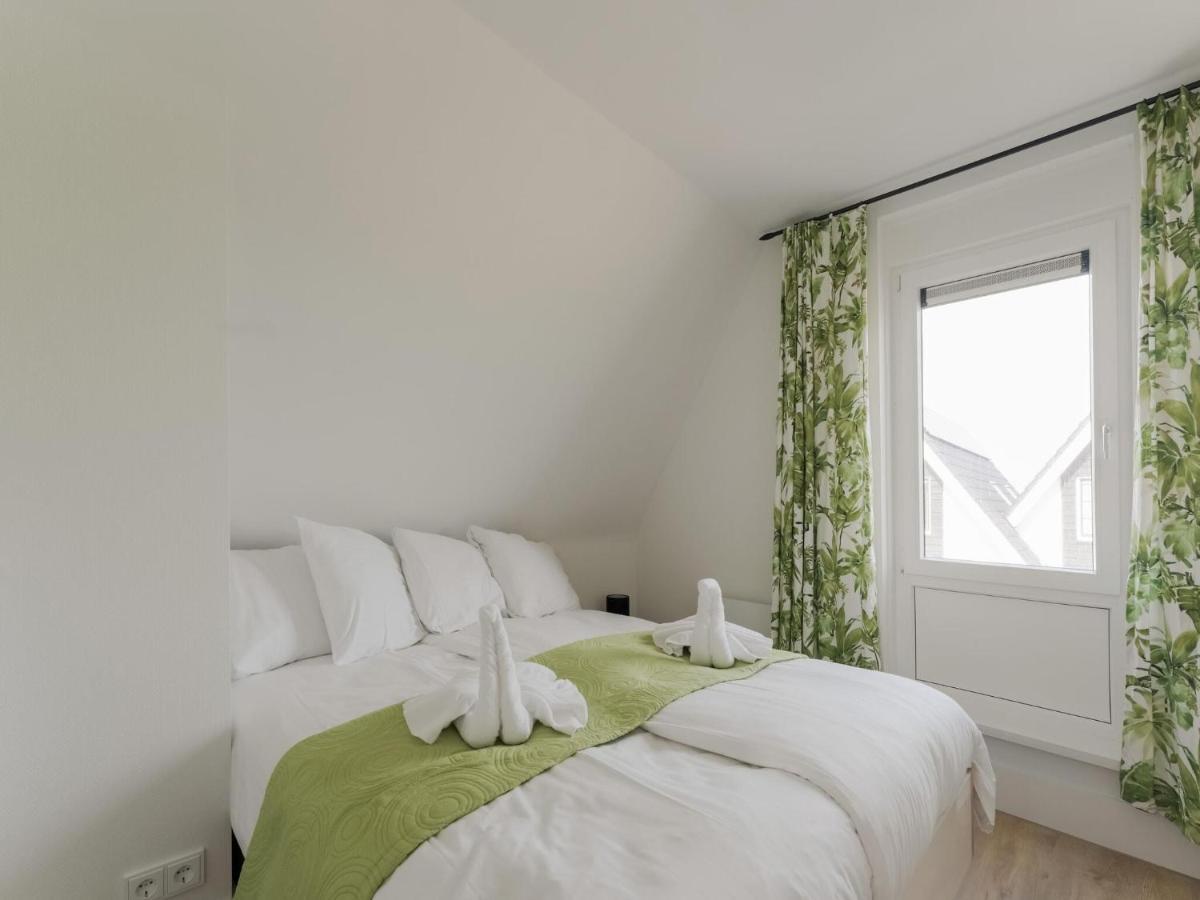 Peaceful Villa On The Water In Stavoren Luaran gambar